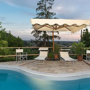 Villa Alta - Residenza D'Epoca Con Piscina